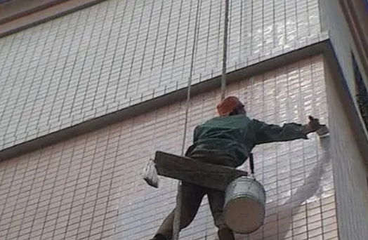 中卫市卫生间漏水维修公司分享下中卫市外墙防水的必要性。