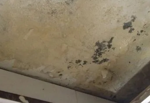 中卫市阳台漏水维修公司分享下中卫市卫生间渗水维修需要注意哪些问题。